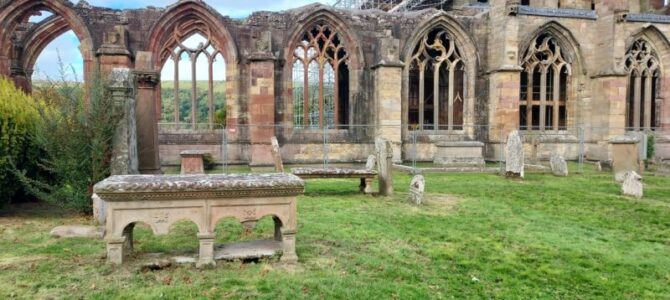 Melrose Abbey – fotočlánek