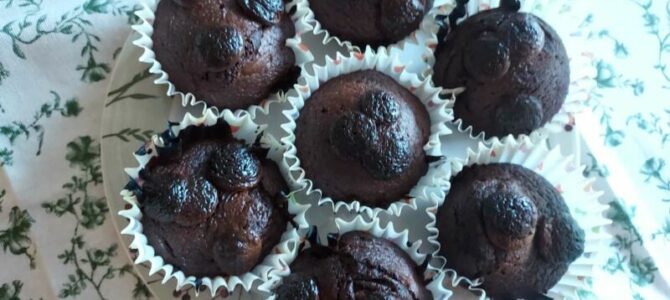 Čokoládové muffiny se zakysanou smetanou – recept